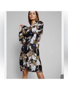 Munthe Shirt Dress